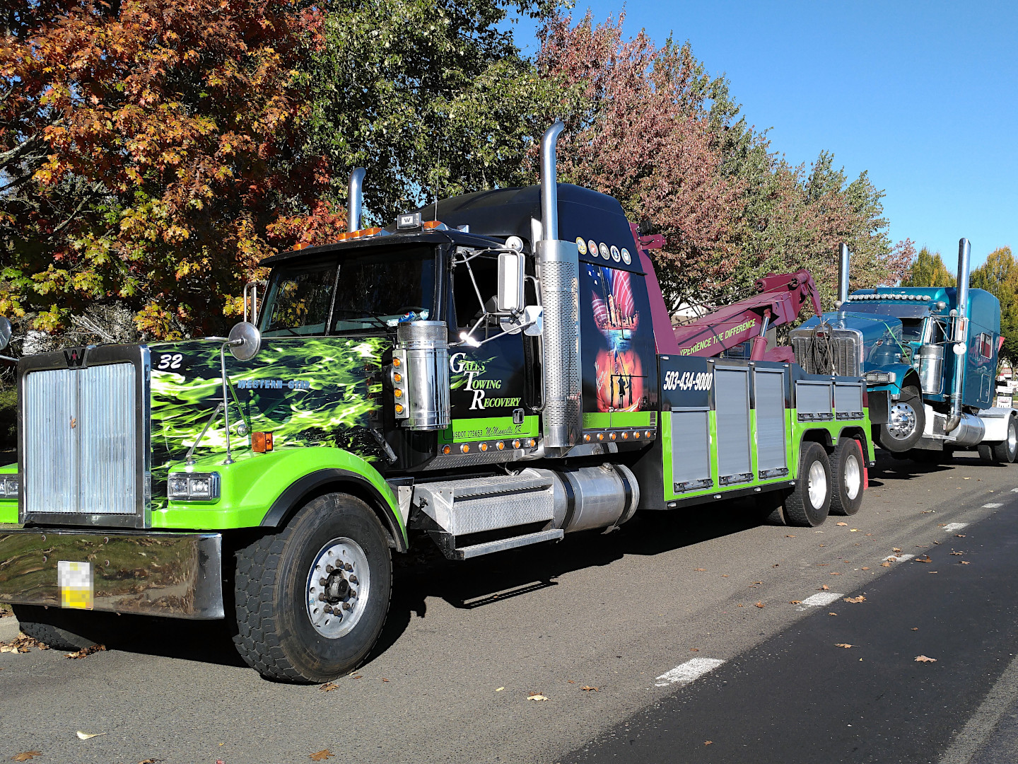 Heavy wrecker truck ready for commercial recovery